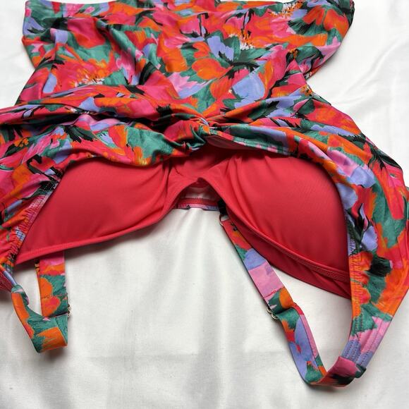 Sunsets Tankini Top 38G Hummingbird Cove NWT $106 Adjustable Strap Underwire - Picture 13 of 14